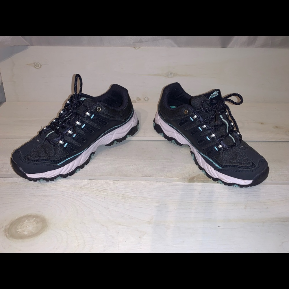 Splashy Blue Aqua Teal & Navy Avia Running Shoes Size 6